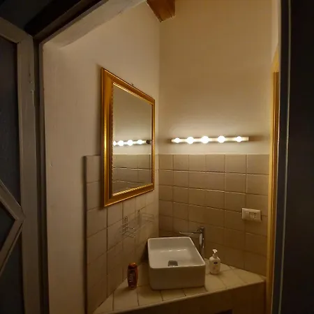 Saint Mary Magdalene Apartment